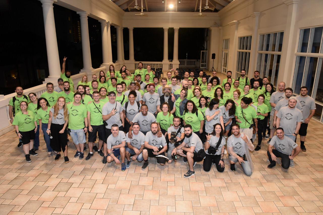 Convenção Vibra — equipe de produção em foto coletiva